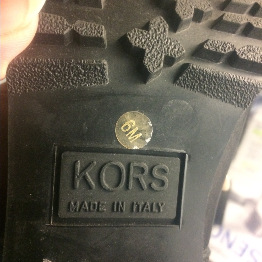 Michael Kors combat booties - Picture 5 of 6